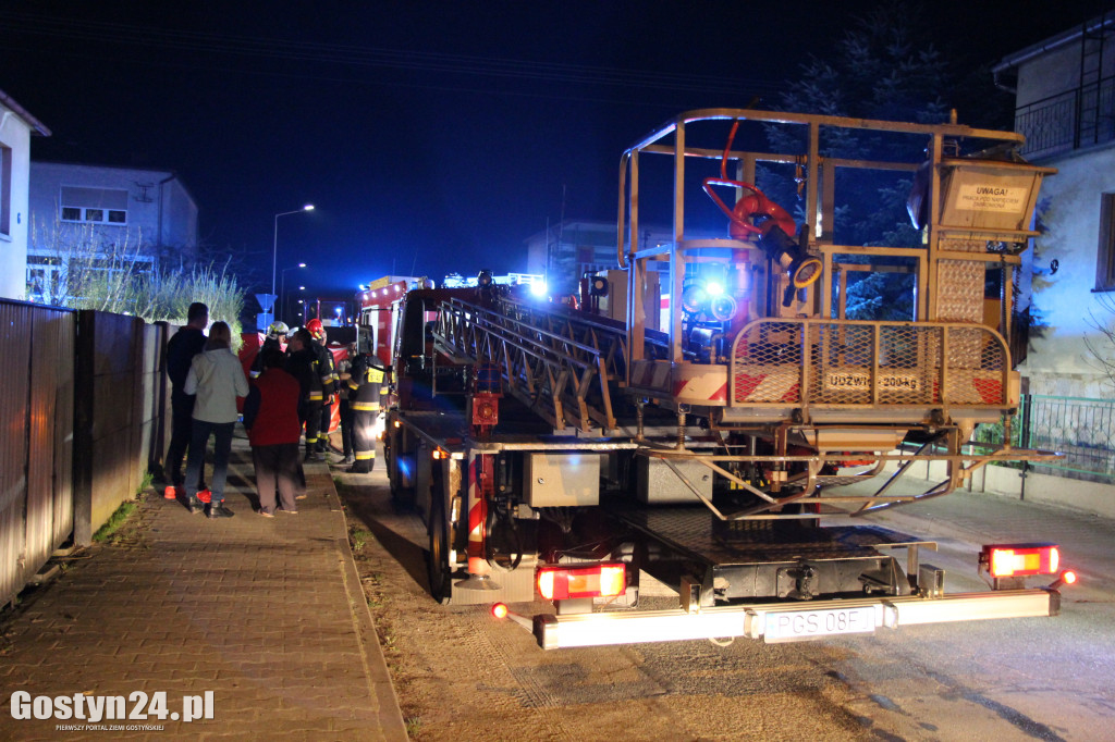 Tragiczny pożar domu, zginęła 60-letnia kobieta