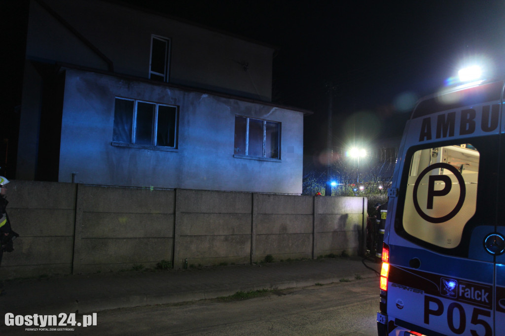 Tragiczny pożar domu, zginęła 60-letnia kobieta