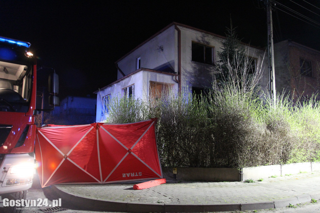 Tragiczny pożar domu, zginęła 60-letnia kobieta