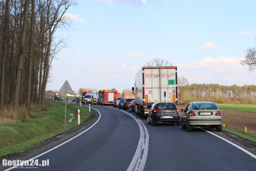 Wypadek na krajowej dwunastce przed Borkiem Wlkp.