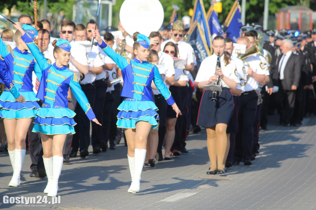 Strażacy przeszli ulicami Gostynia