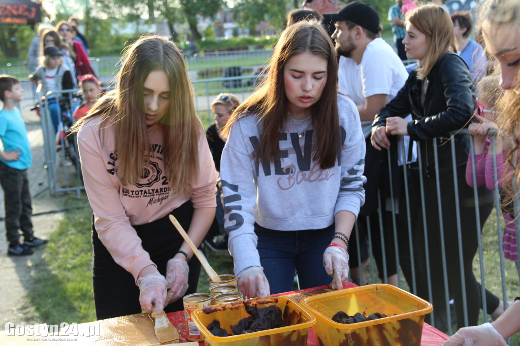 Bicie rekordu w budowie wafla kajmakowego