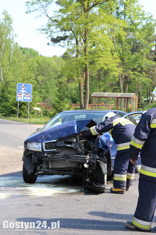 Wypadek na krajowej 12 w Krzemieniewie