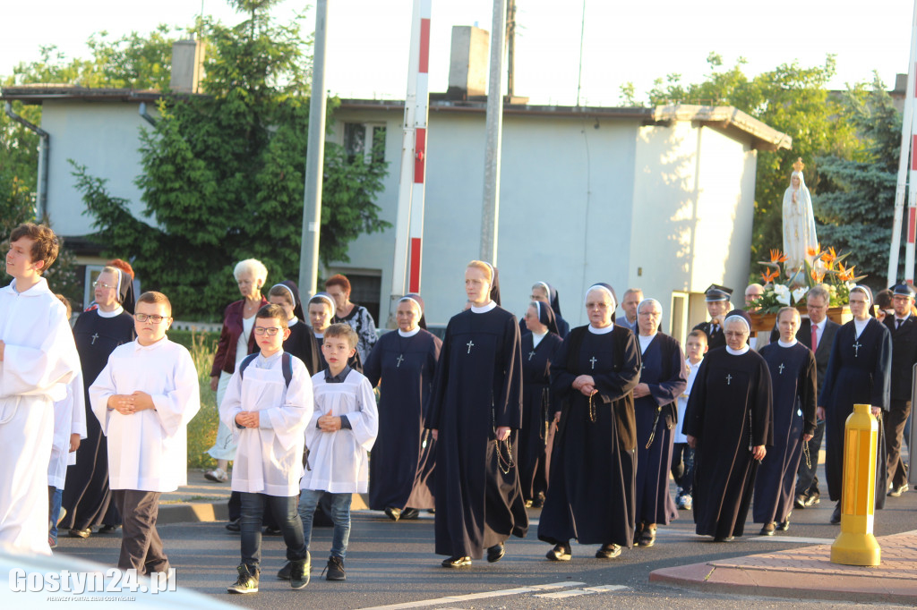 Procesja fatimska ulicami Gostynia