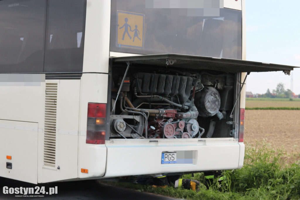 Autokar zapalił się podczas jazdy