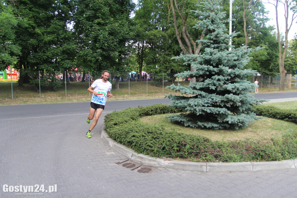 III Gostyński Maraton - Drużynowy Bieg Łączony