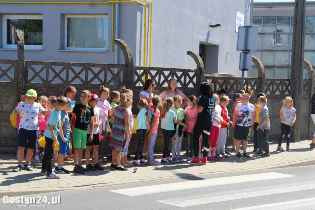 Uczniowie zwracali uwagę na prawa pieszych