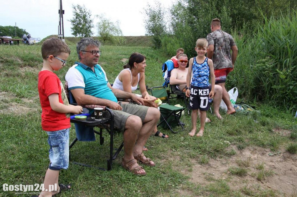 Zawody wędkarskie i strażackie w Pępowie