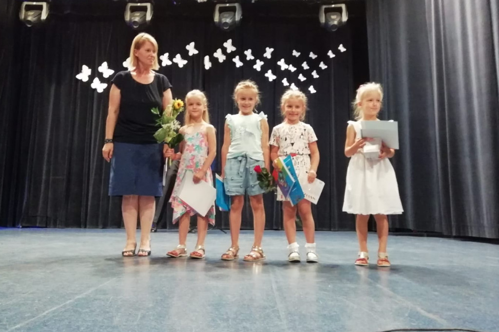 Zakończenie roku szkolnego w szkole Helen Doron w Gostyniu