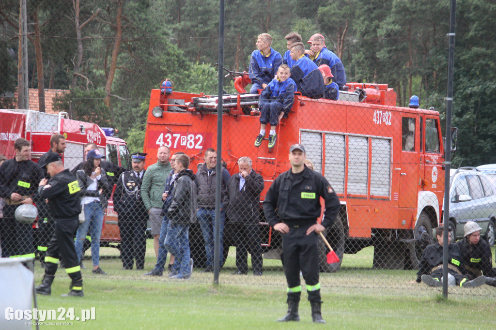 Zawody sportowo-pożarnicze w Piaskach