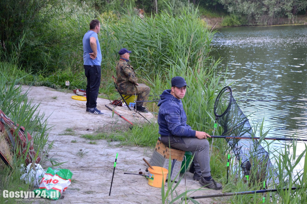 Bez mundurów, sikawek i węży