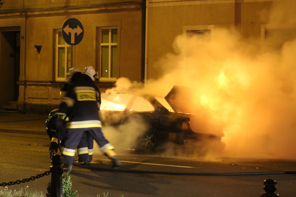Pożar auta na gostyńskim rynku