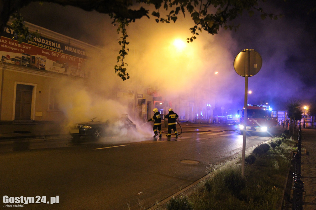 Pożar auta na gostyńskim rynku