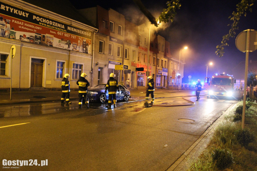Pożar auta na gostyńskim rynku