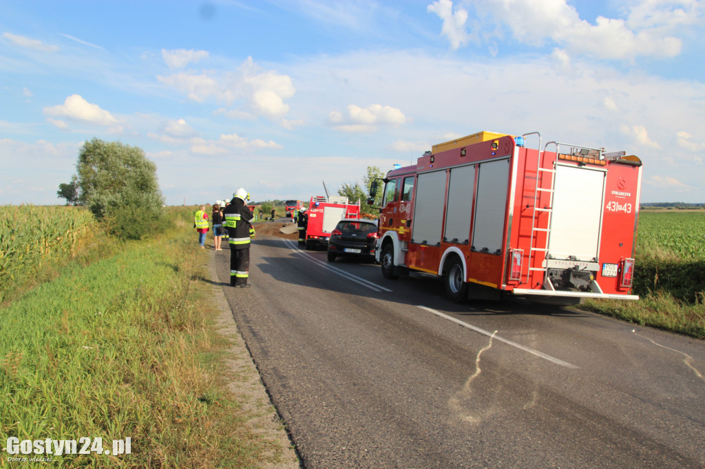 Tragiczny wypadek na prostej drodze