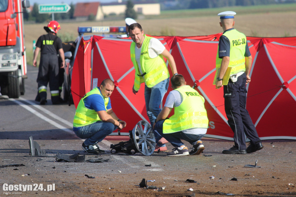 Tragiczny wypadek na prostej drodze