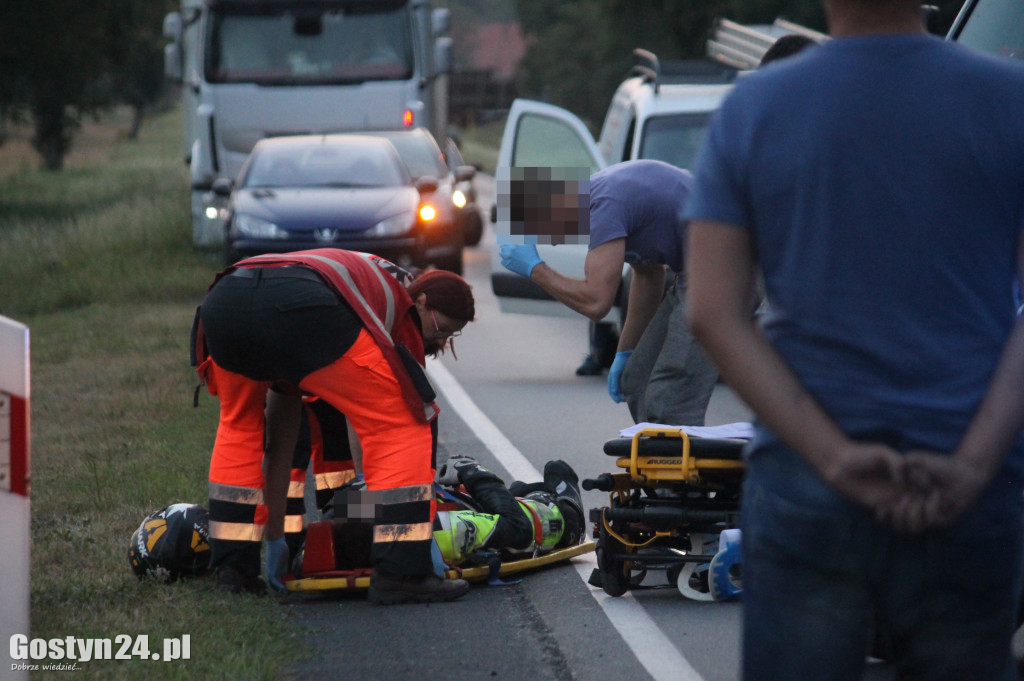 Wypadek motocyklisty na krajowej 12