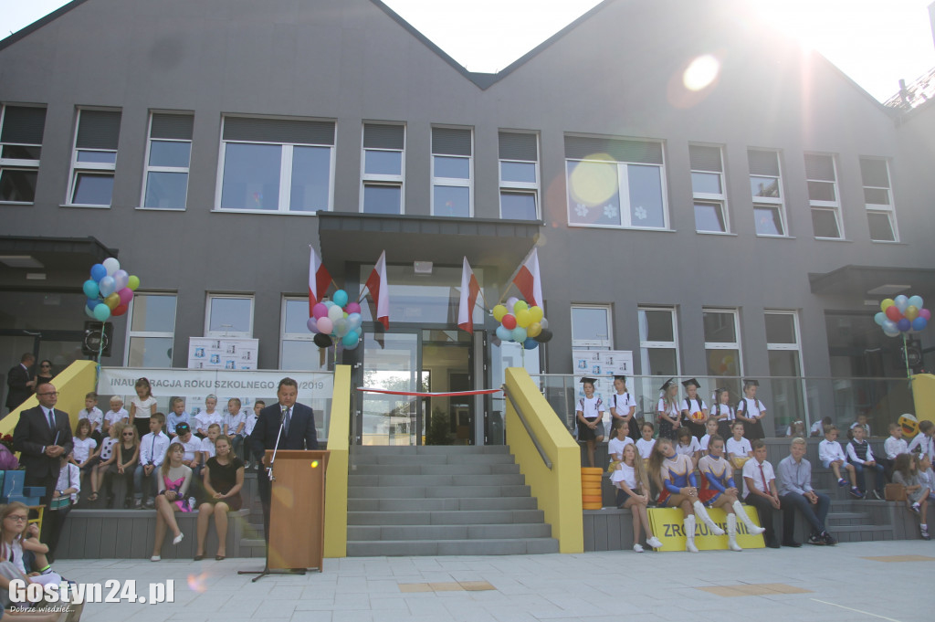 Otwarcie nowej części SP 1 w Gostyniu
