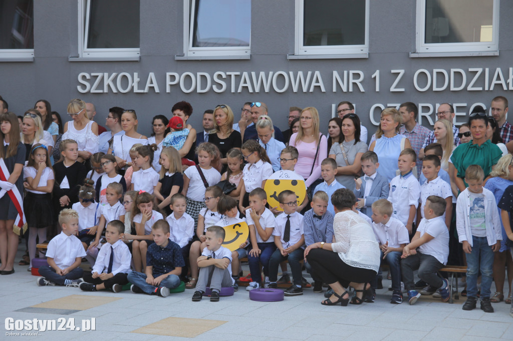 Otwarcie nowej części SP 1 w Gostyniu