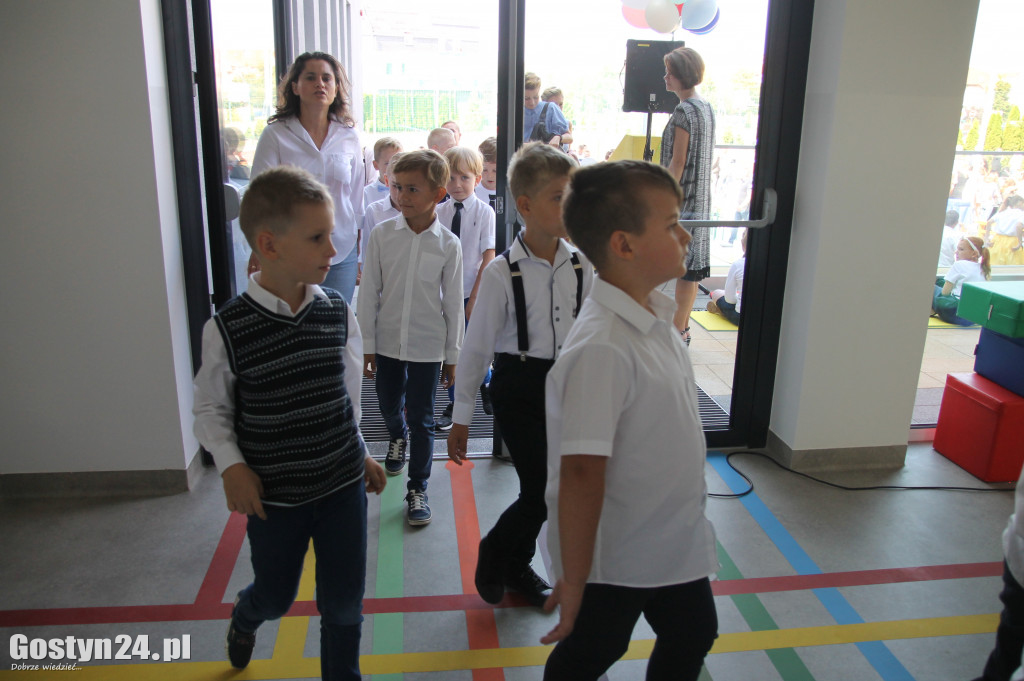 Otwarcie nowej części SP 1 w Gostyniu