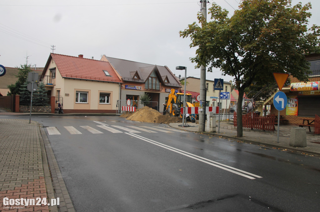 Nieprzejezdny fragment ul. Witosa w Gostyniu