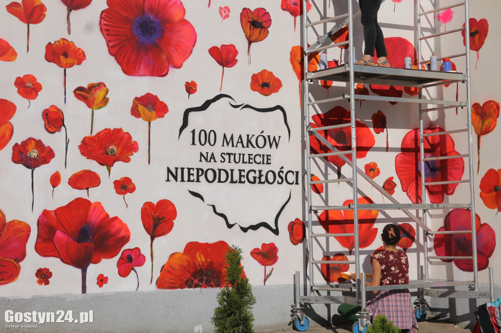 100 maków na 100-lecie Niepodległości