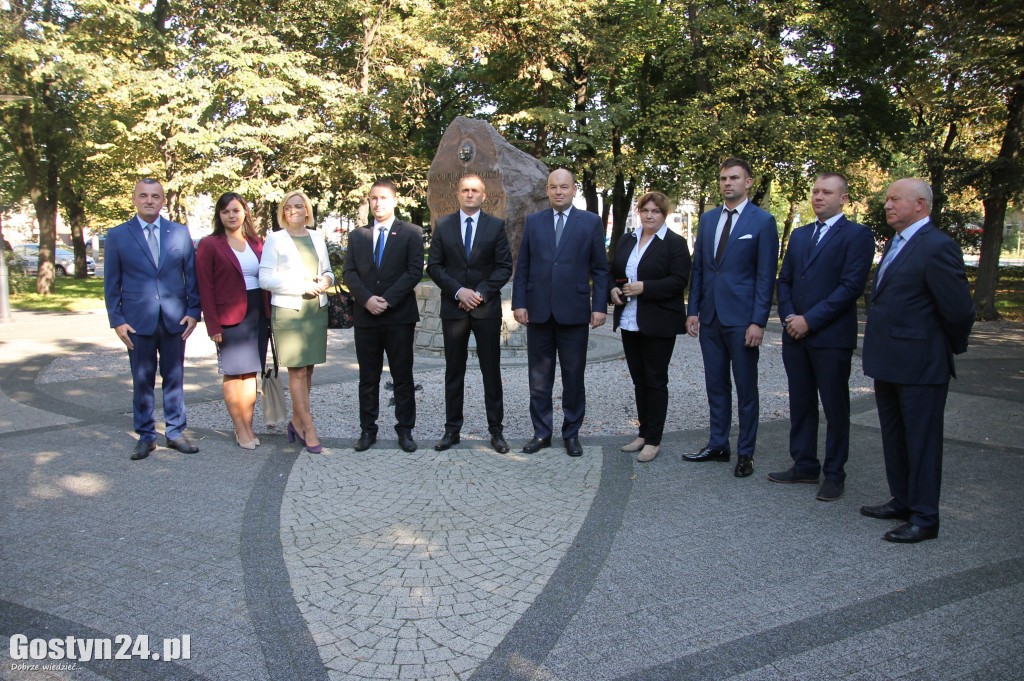 PiS pokazał kandydatów na radnych