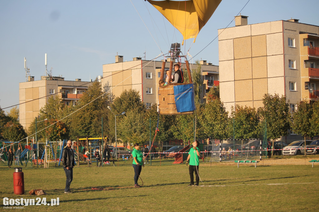 Ogromny balon wylądował na Górnej