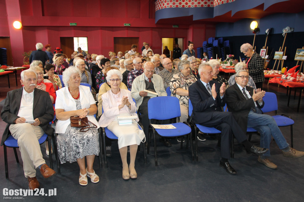 Wystawa Pasje seniorów w Gostyniu