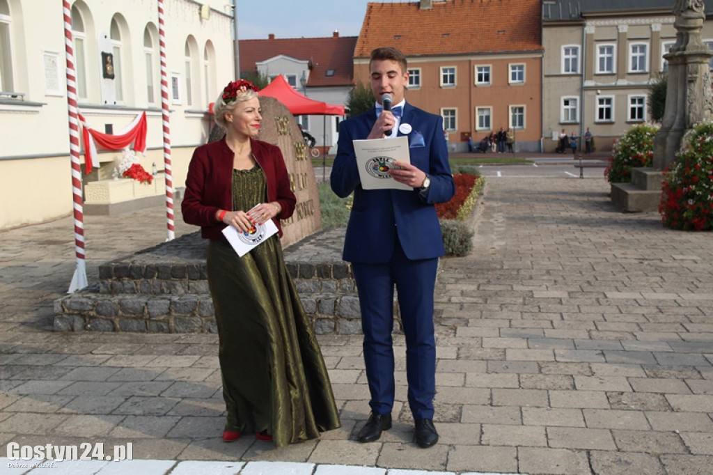 Blisko 300 osób zatańczyło Poloneza w Borku Wlkp.