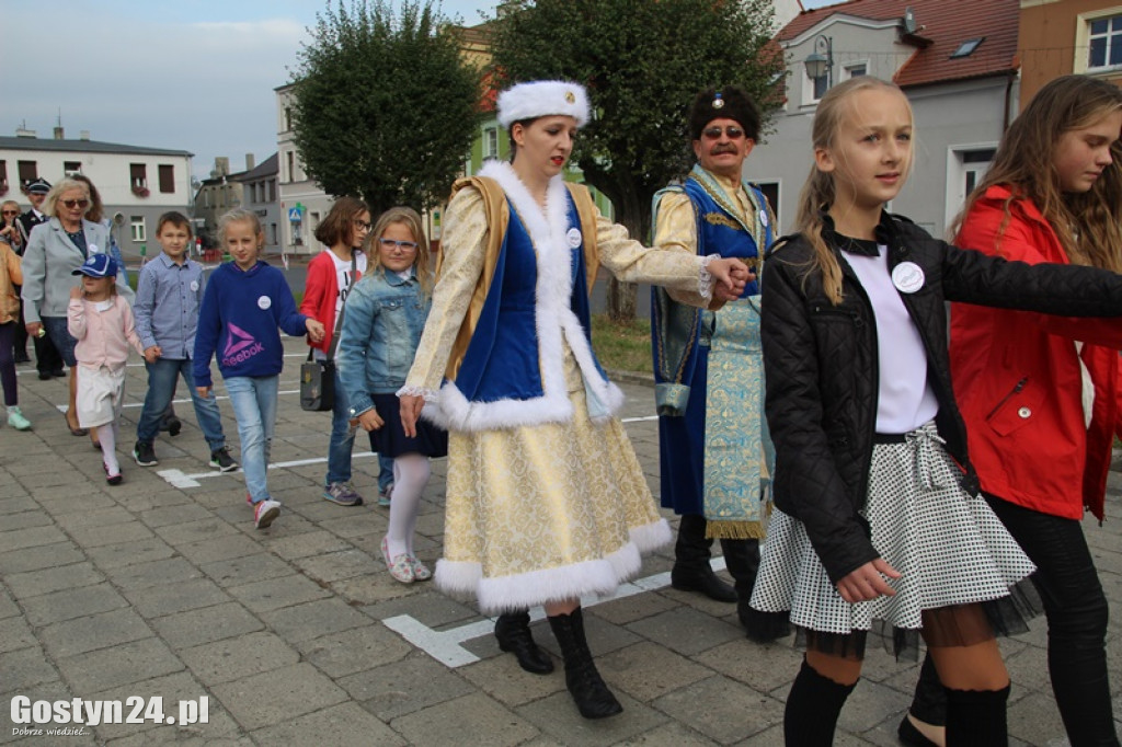 Blisko 300 osób zatańczyło Poloneza w Borku Wlkp.