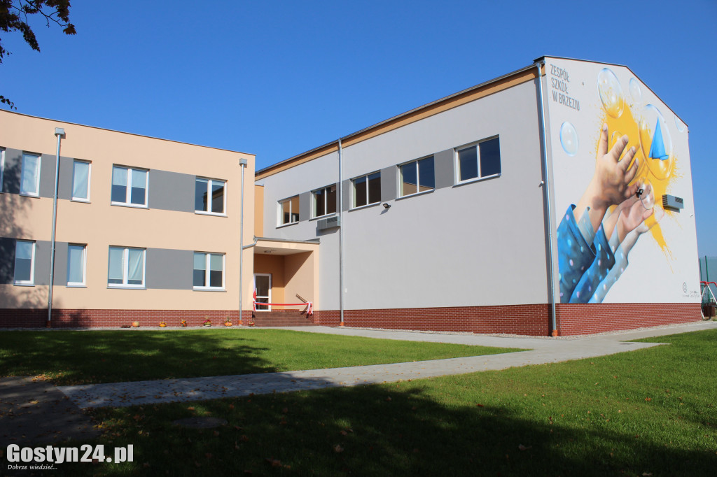 Otwarcie nowej części szkoły oraz hali w Brzeziu