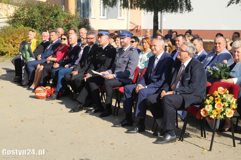 Otwarcie nowej części szkoły oraz hali w Brzeziu