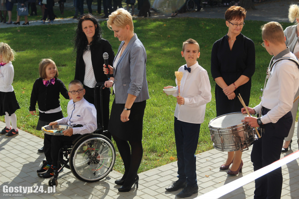 Otwarcie nowej części szkoły oraz hali w Brzeziu