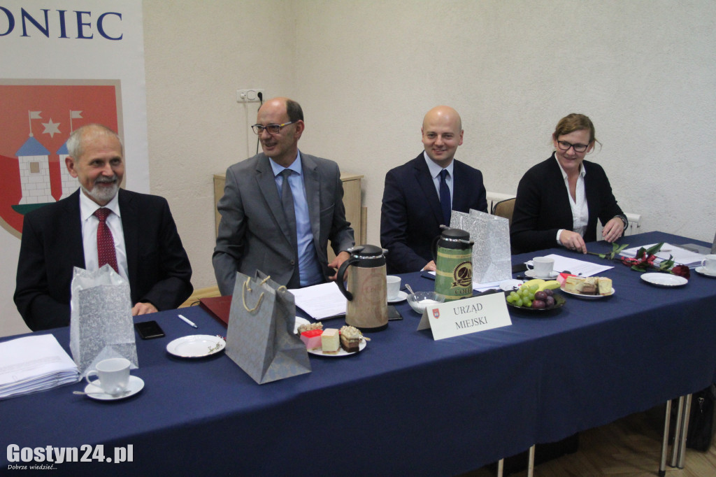 Ostatnia sesja Rady Miejskiej Ponieca tej kadencji