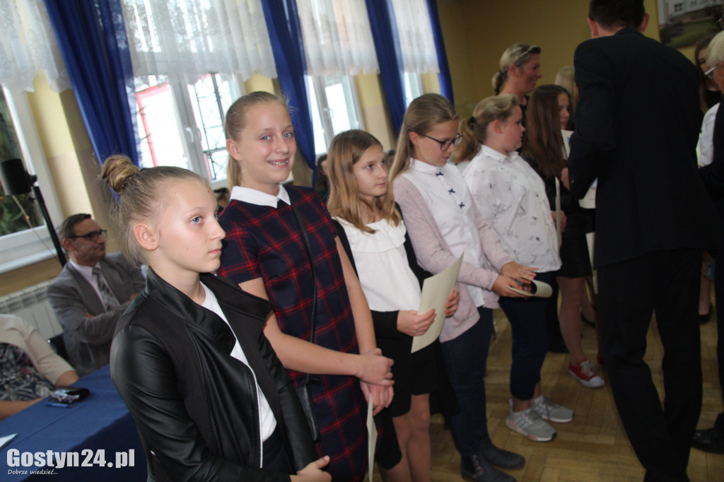 Stypendia dla uczniów z gminy Krobia