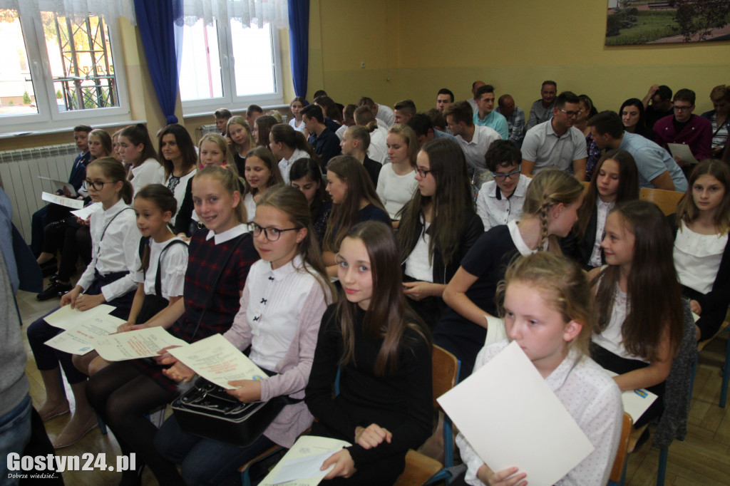 Stypendia dla uczniów z gminy Krobia