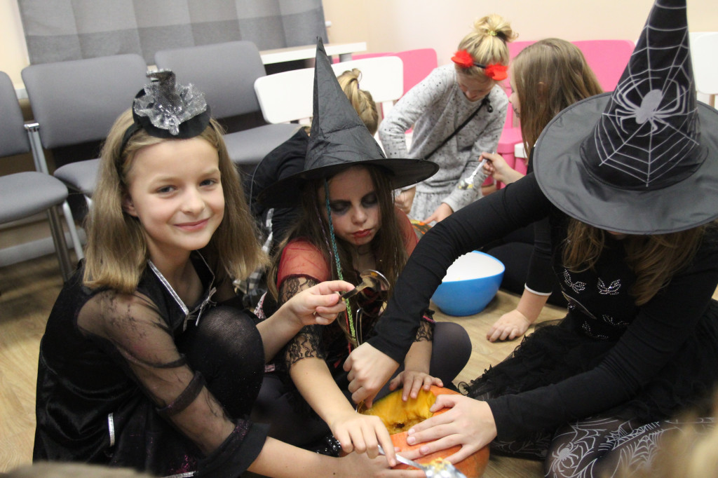 Halloween w ADJ Kursy Językowe