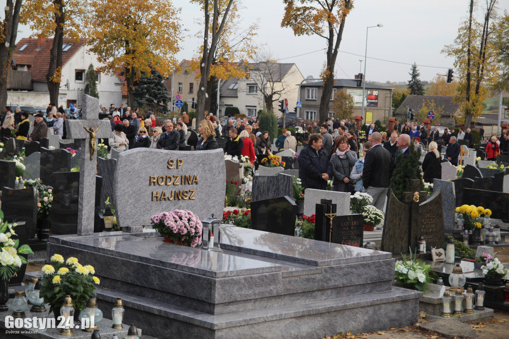 1 listopada na gostyńskim cmentarzu