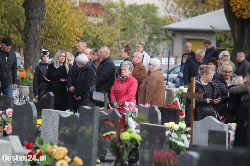 1 listopada na gostyńskim cmentarzu