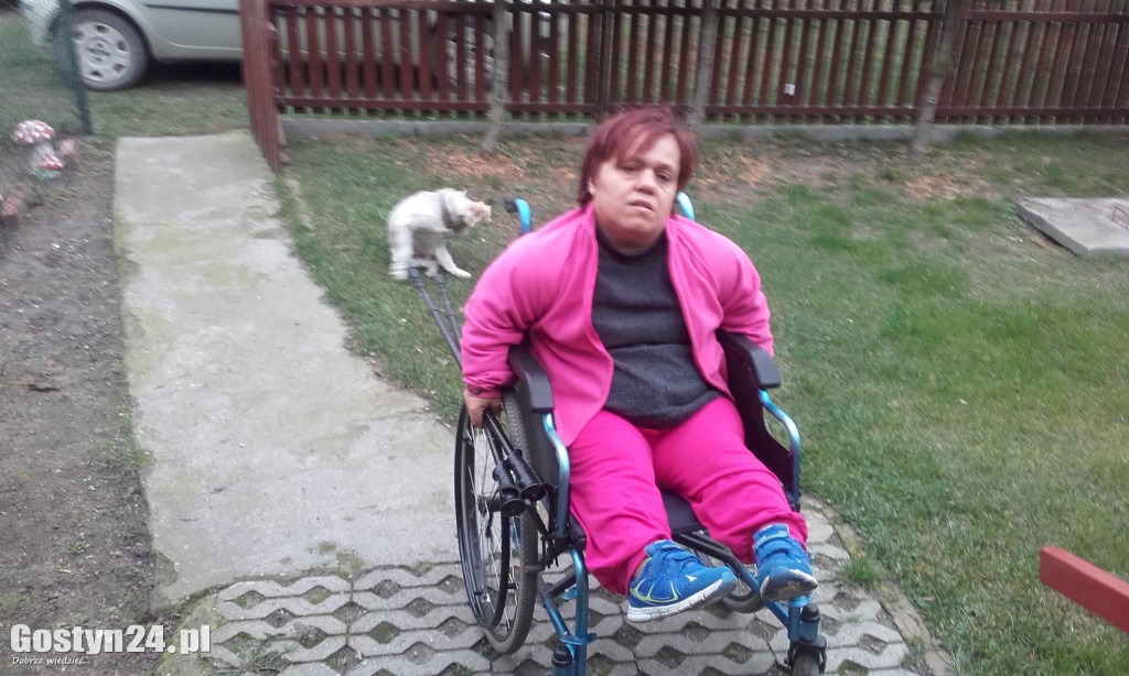 Pomóżmy Anecie stanąć na nogi!