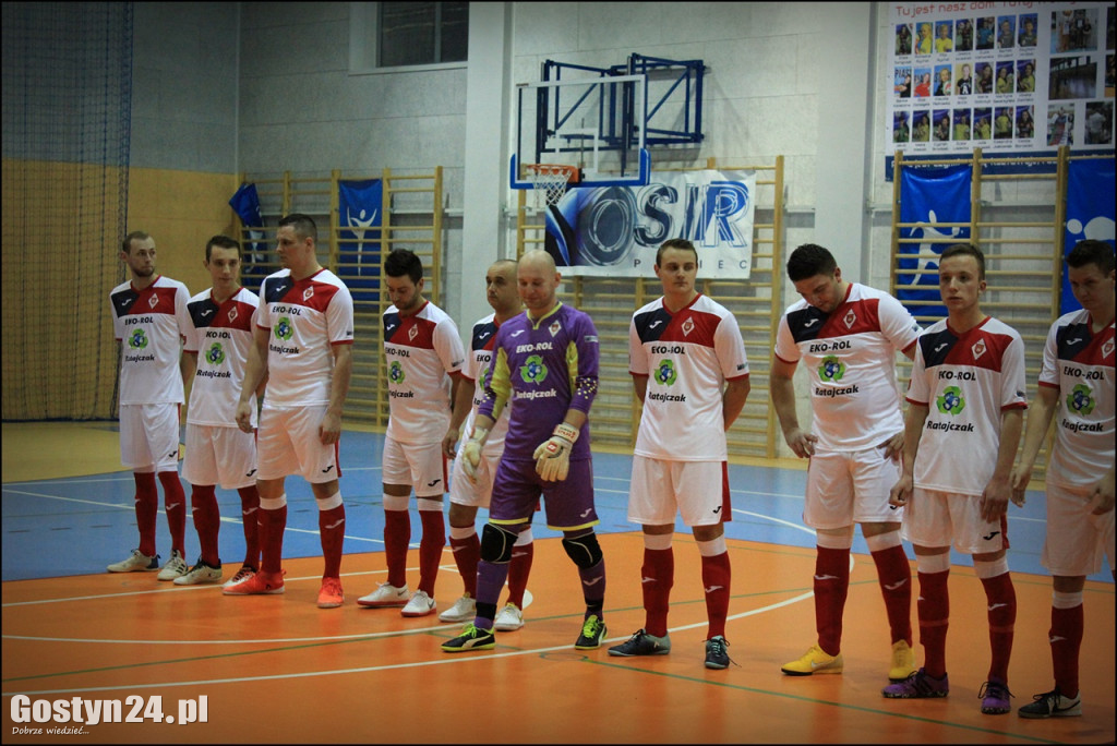 Mecz futsalu w Poniecu