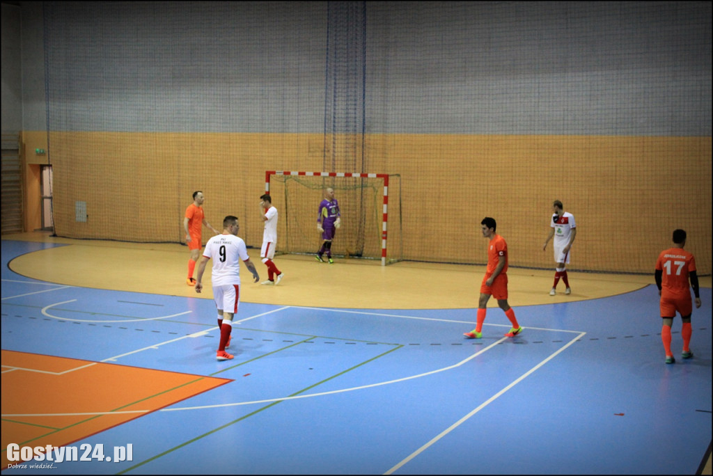 Mecz futsalu w Poniecu