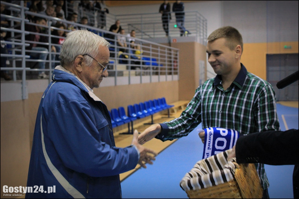 Mecz futsalu w Poniecu