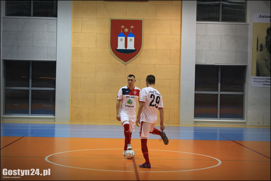 Mecz futsalu w Poniecu