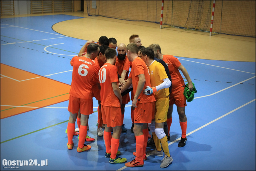 Mecz futsalu w Poniecu