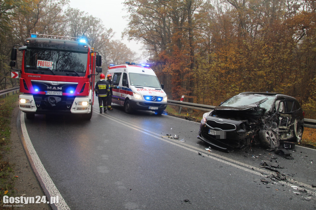 Wypadek autolawety z osobówką za Godurowem