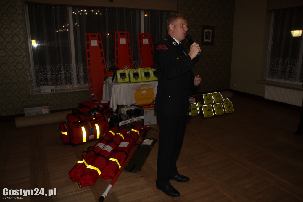 Przekazanie sprzętu dla jednostek OSP