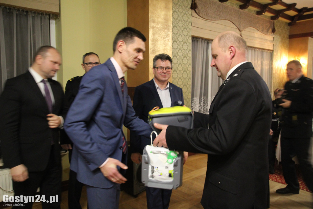 Przekazanie sprzętu dla jednostek OSP