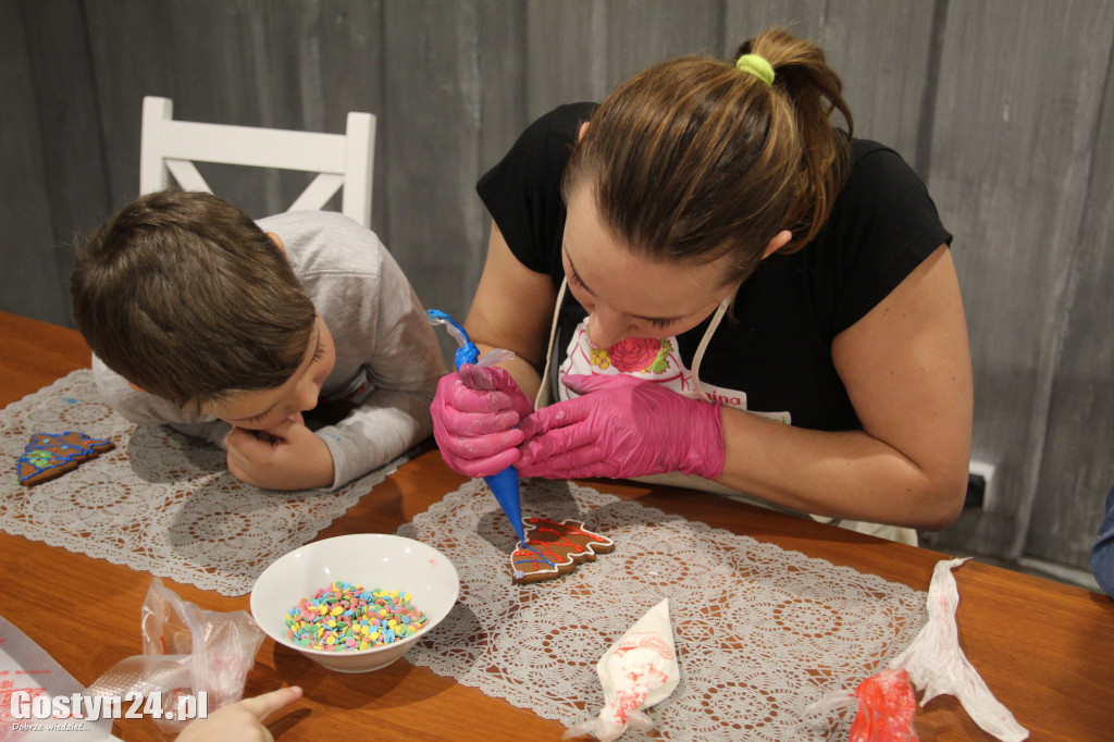 Warsztaty lukrowania pierników